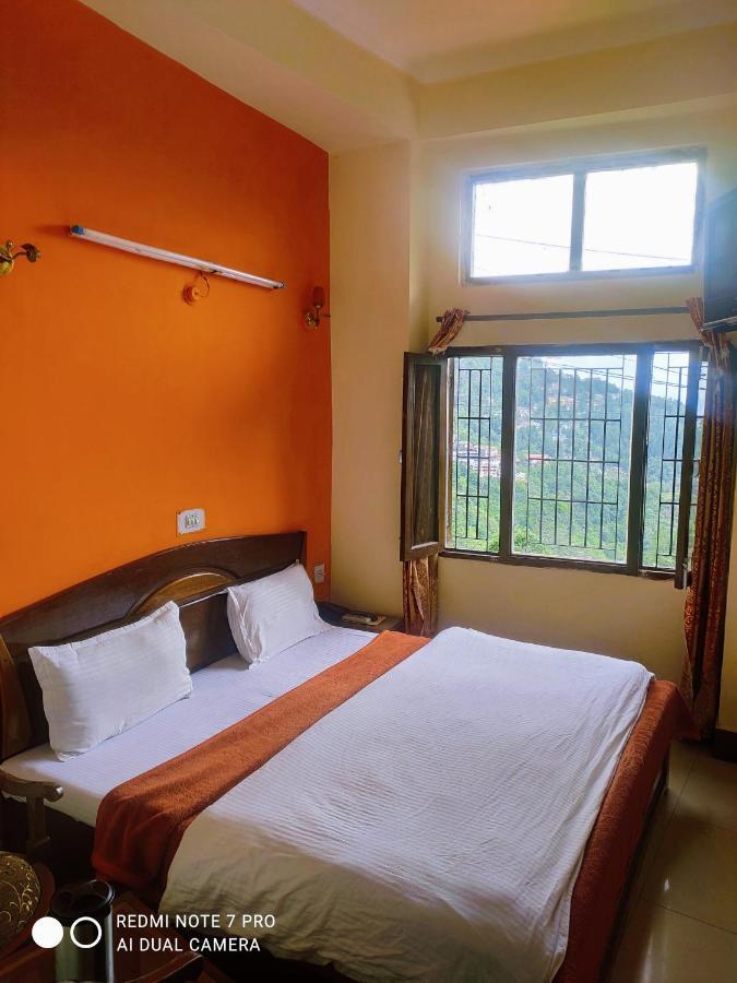 Castle View Hotel Mussoorie Eksteriør billede