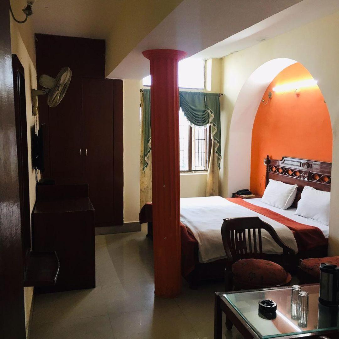Castle View Hotel Mussoorie Eksteriør billede
