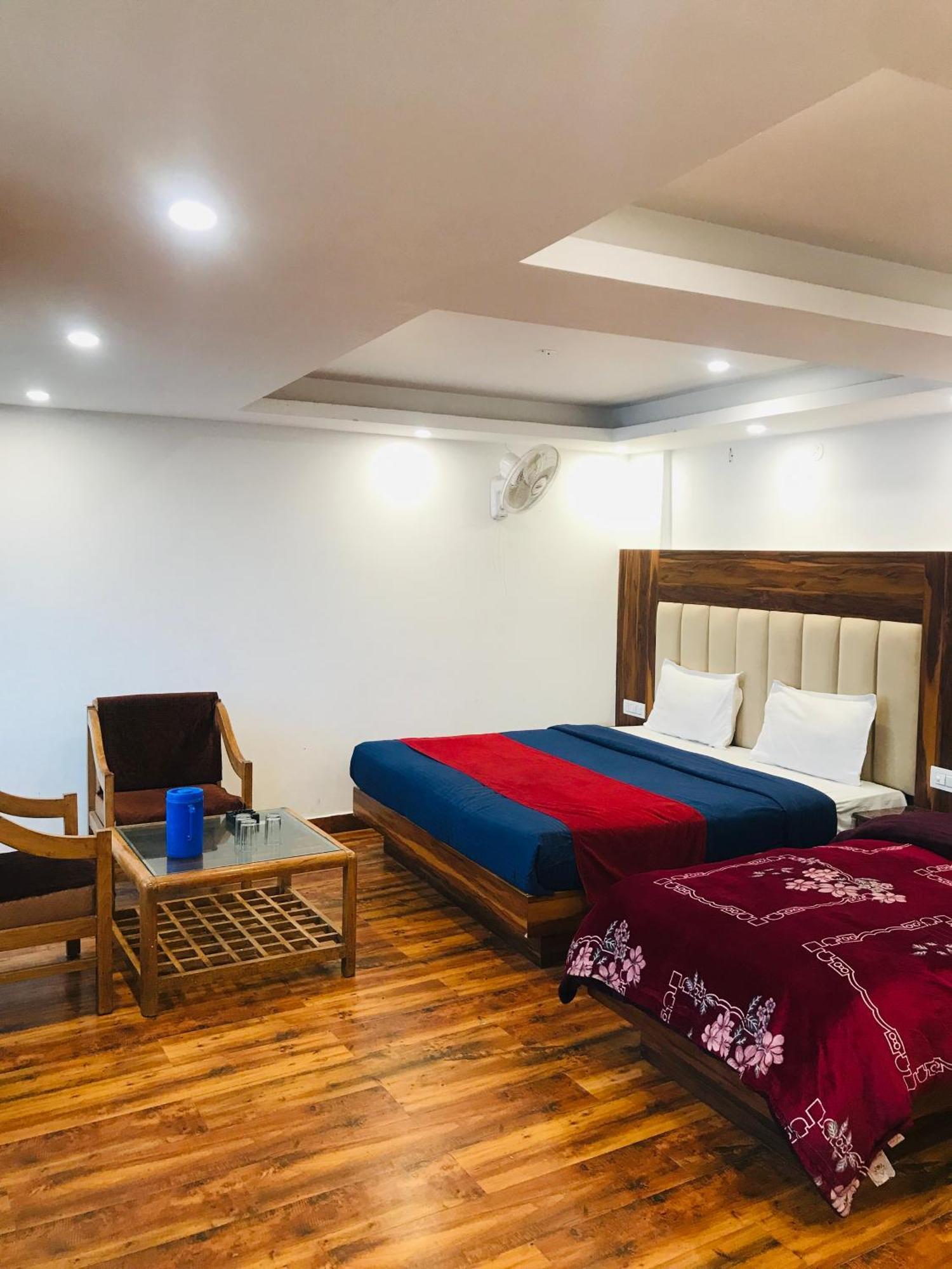 Castle View Hotel Mussoorie Værelse billede
