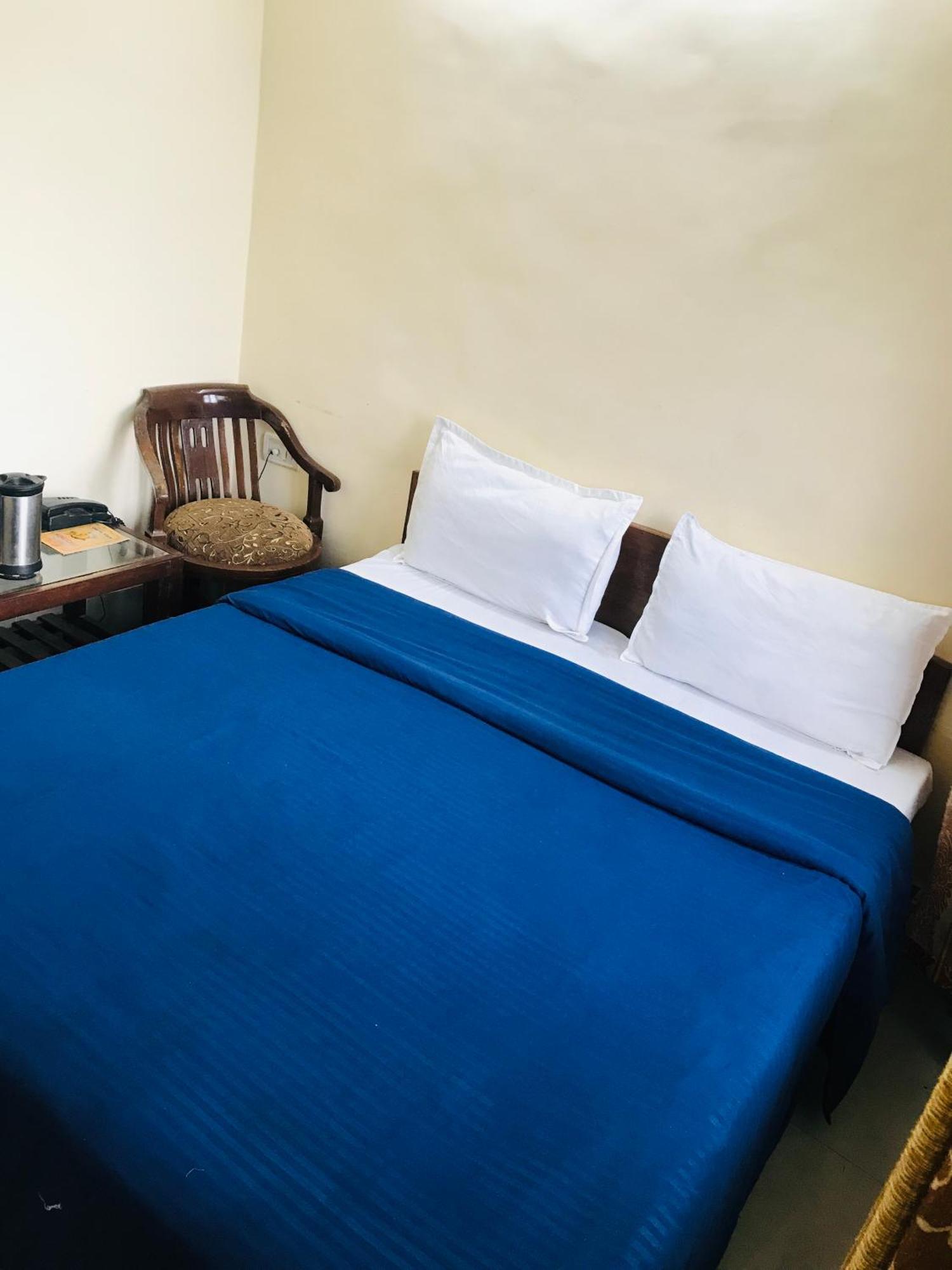 Castle View Hotel Mussoorie Eksteriør billede